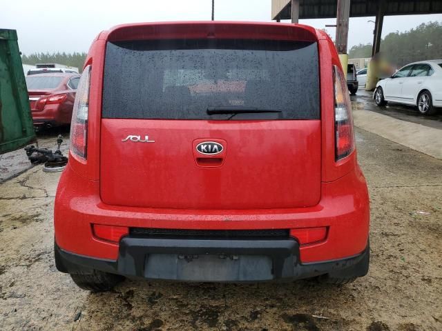 2010 KIA Soul +