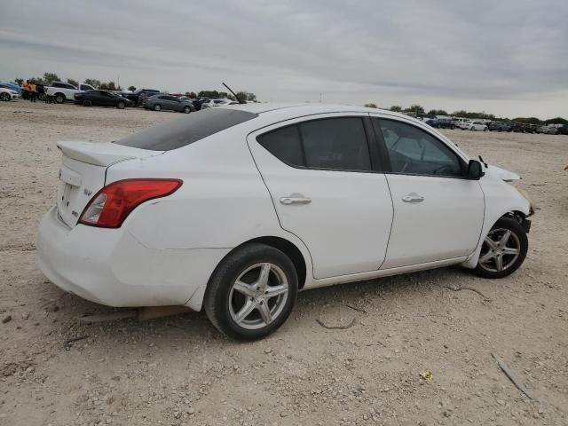 2014 Nissan Versa S