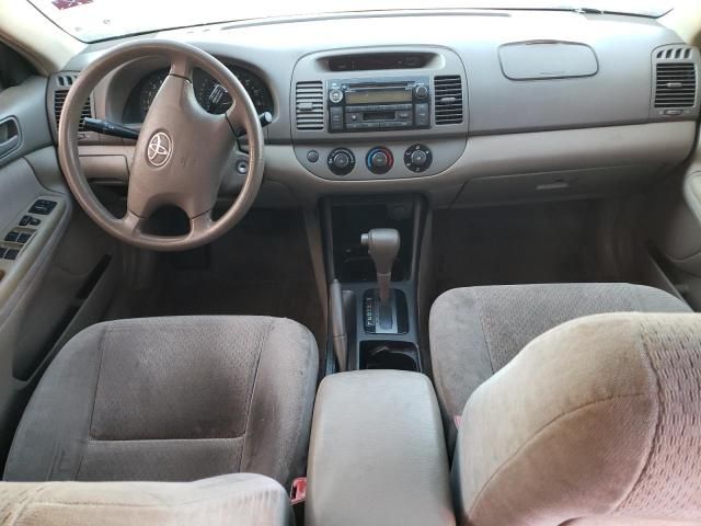 2004 Toyota Camry LE