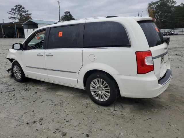 2013 Chrysler Town & Country Limited