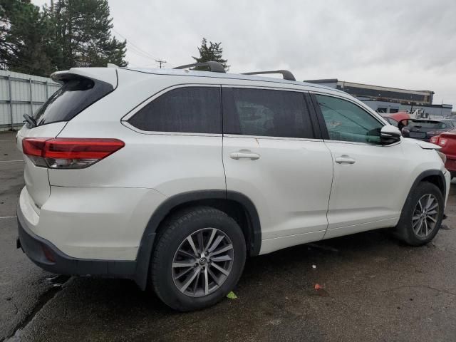 2018 Toyota Highlander SE