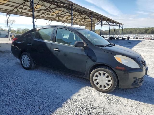 2013 Nissan Versa S