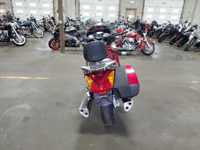 2005 Honda ST1300