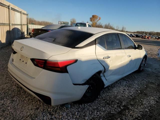 2019 Nissan Altima S