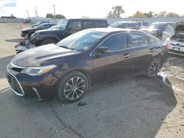 2018 Toyota Avalon XLE