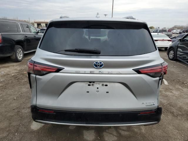 2022 Toyota Sienna Limited