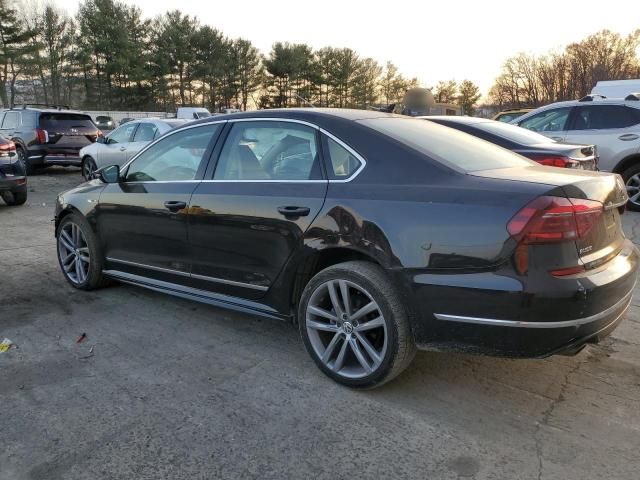 2019 Volkswagen Passat SE R-Line