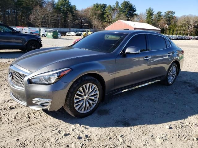 2016 Infiniti Q70 3.7