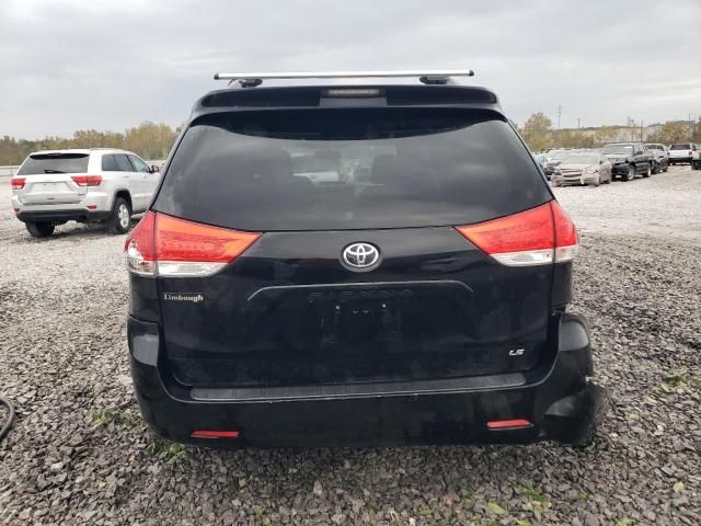 2012 Toyota Sienna LE