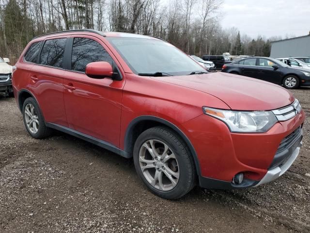 2015 Mitsubishi Outlander ES