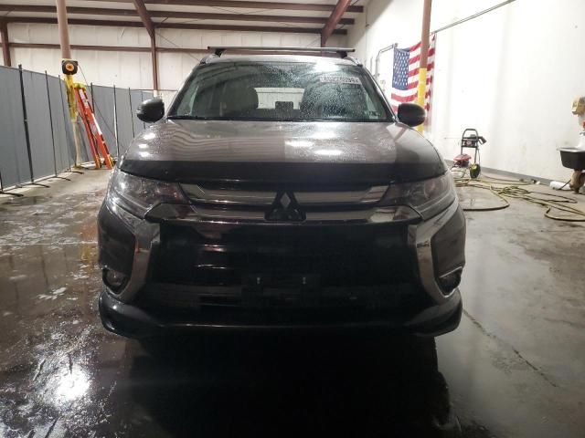 2016 Mitsubishi Outlander SE