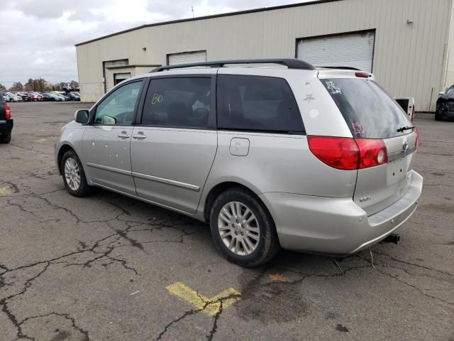 2007 Toyota Sienna XLE