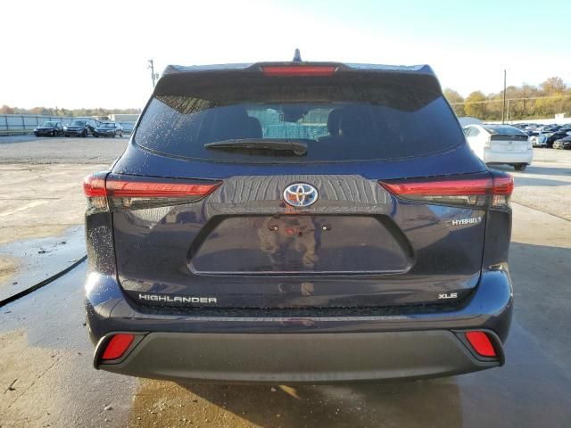 2021 Toyota Highlander Hybrid XLE