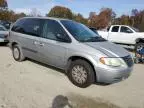 2005 Chrysler Town & Country