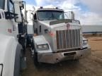 2007 Kenworth Construction T800