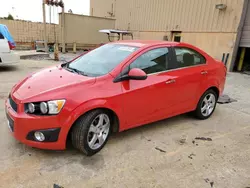 Chevrolet Vehiculos salvage en venta: 2016 Chevrolet Sonic LTZ