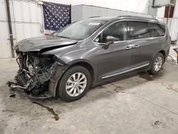 Chrysler Vehiculos salvage en venta: 2017 Chrysler Pacifica Touring L