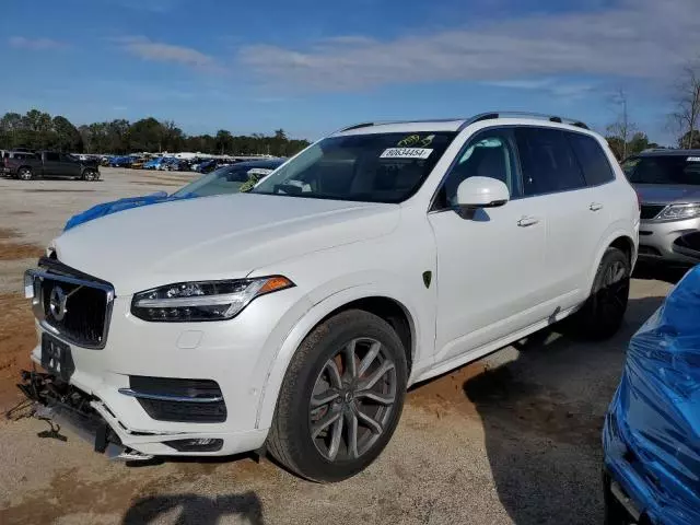 2019 Volvo XC90 T6 Momentum