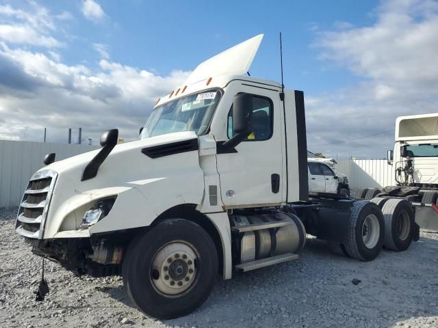 2023 Freightliner Cascadia 126