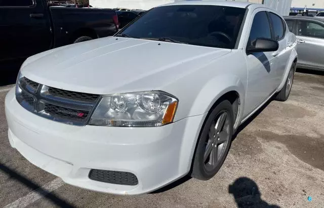 2013 Dodge Avenger SE