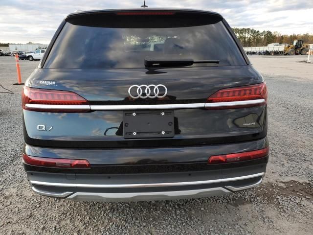 2022 Audi Q7 Premium