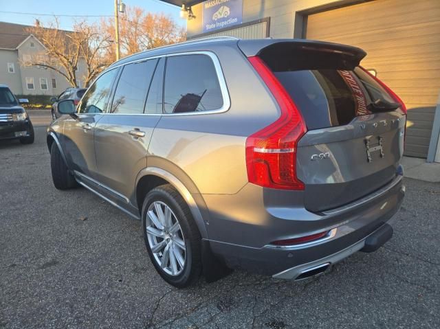 2019 Volvo XC90 T6 Inscription