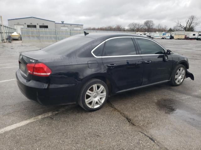 2013 Volkswagen Passat SE