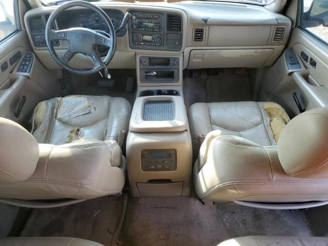 2004 Chevrolet Suburban C1500