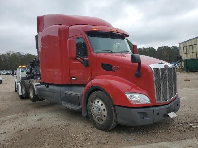 2016 Peterbilt 579