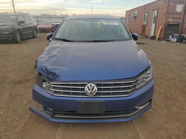 2016 Volkswagen Passat SE