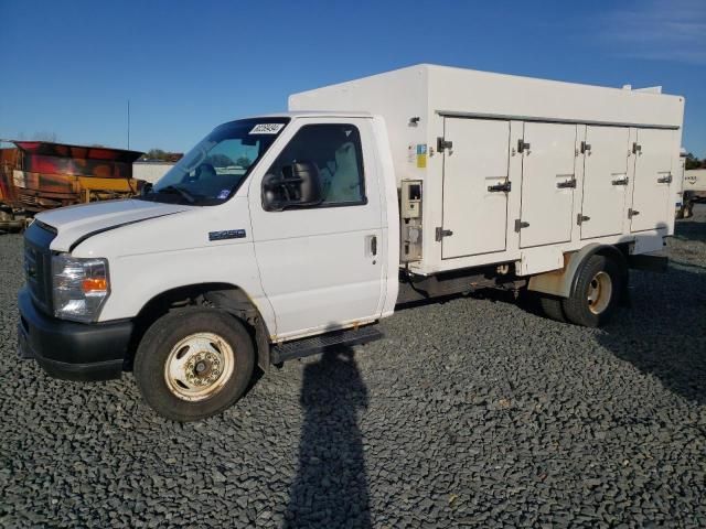 2017 Ford Econoline