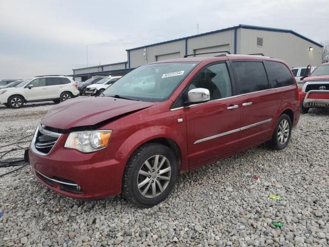 2014 Chrysler Town & Country Touring L