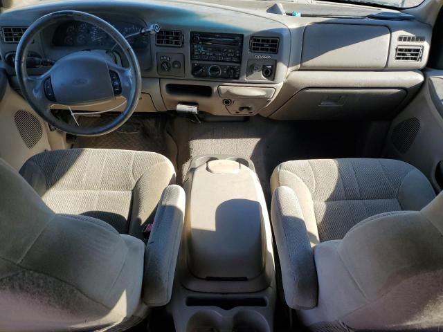 2000 Ford Excursion XLT