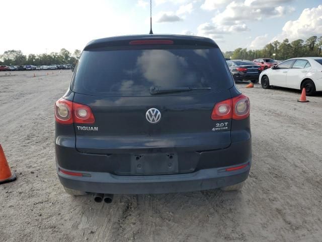 2010 Volkswagen Tiguan SE