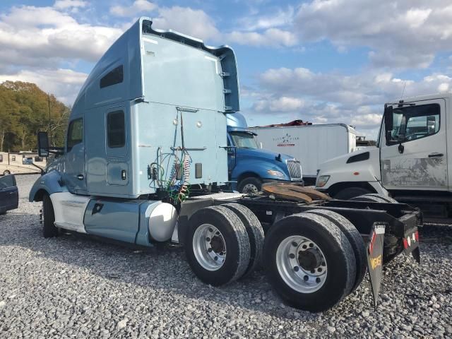 2015 Kenworth Construction T680