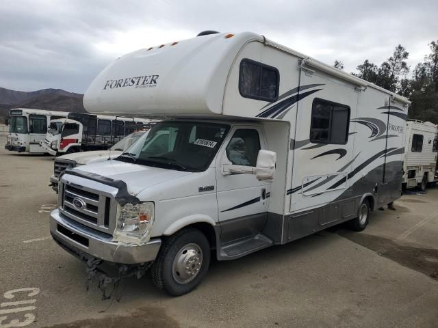 2015 Forest River 2015 Ford Econoline E450 Super Duty Cutaway Van