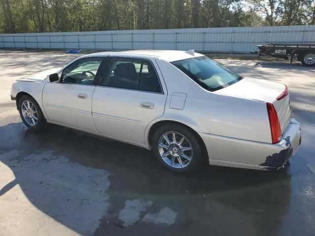 2010 Cadillac DTS Luxury Collection