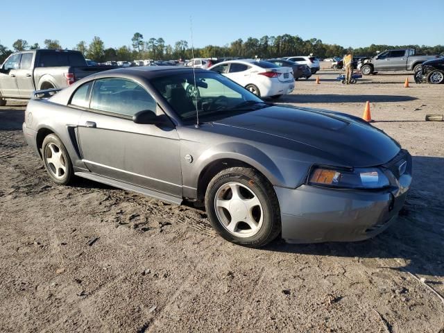 2004 Ford Mustang