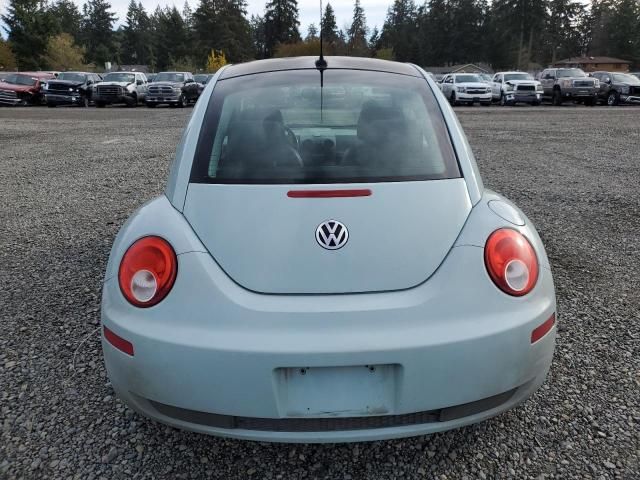 2010 Volkswagen New Beetle