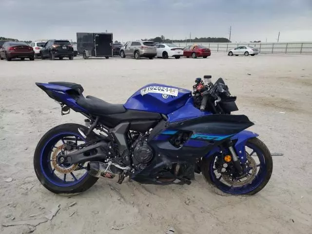 2024 Yamaha YZFR7