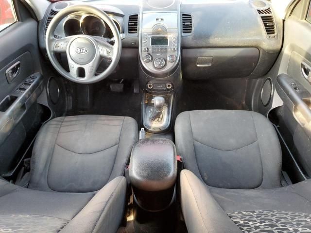 2011 KIA Soul +