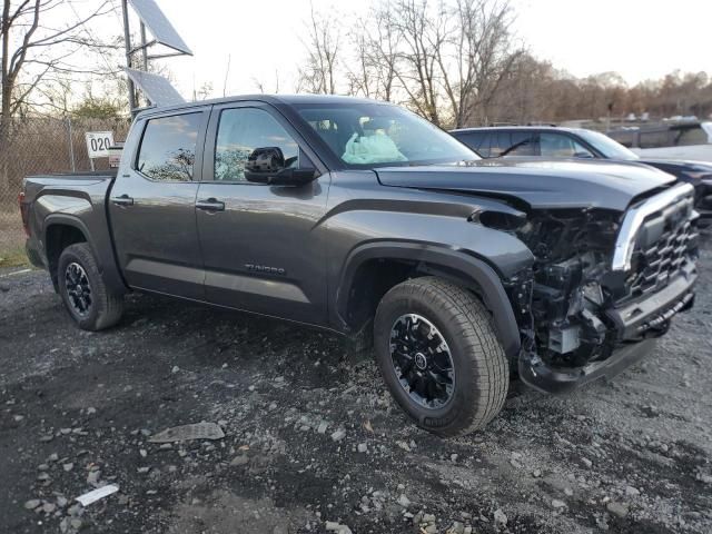 2024 Toyota Tundra Crewmax SR