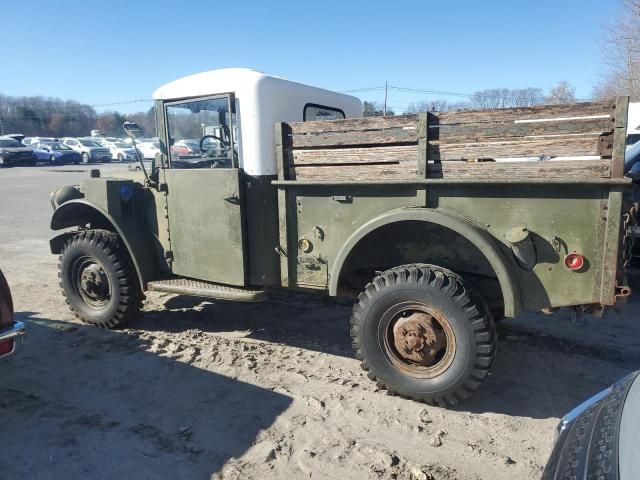 1962 Dodge M37