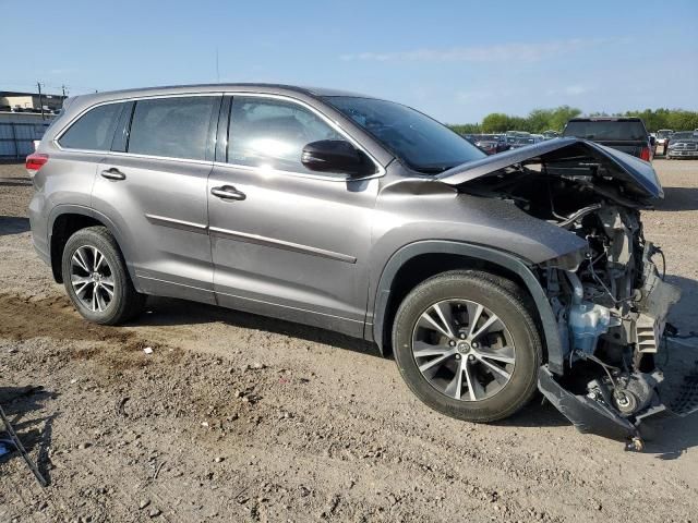 2018 Toyota Highlander LE