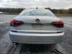 2017 Volkswagen Passat R-Line