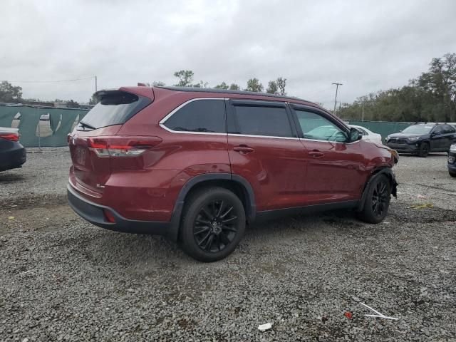 2019 Toyota Highlander SE