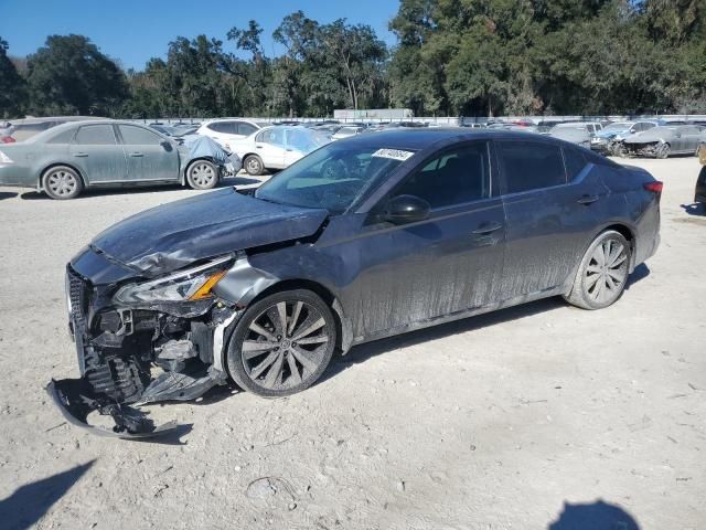 2021 Nissan Altima SR