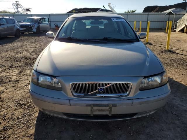 2004 Volvo V70 FWD