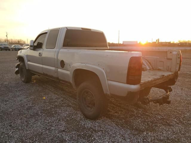 2004 GMC Sierra K2500 Heavy Duty