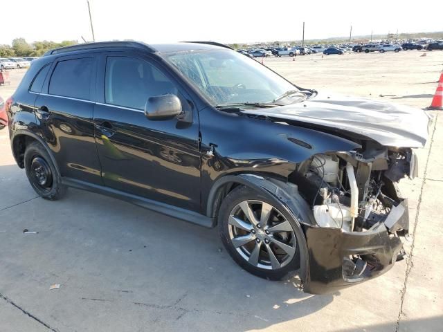 2013 Mitsubishi Outlander Sport LE